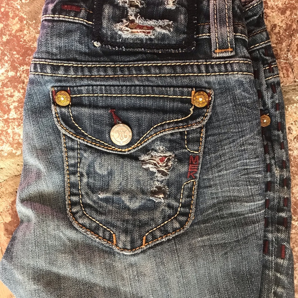 Mek Demin Cutoffs